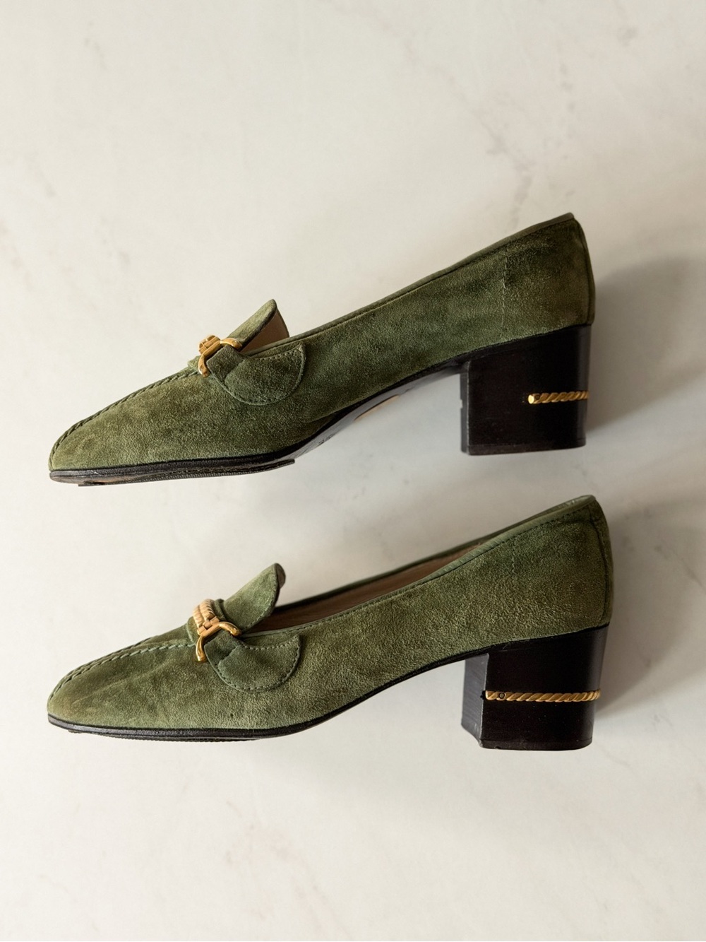 Vintage Gucci Green Suede Horsebit Block Heel Loafers - Picture 9 of 12